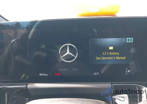 2025 Mercedes-Benz Gla 250 4Matic z USA, uszkodzony, nr VIN W1N4N4HB0SJ694503